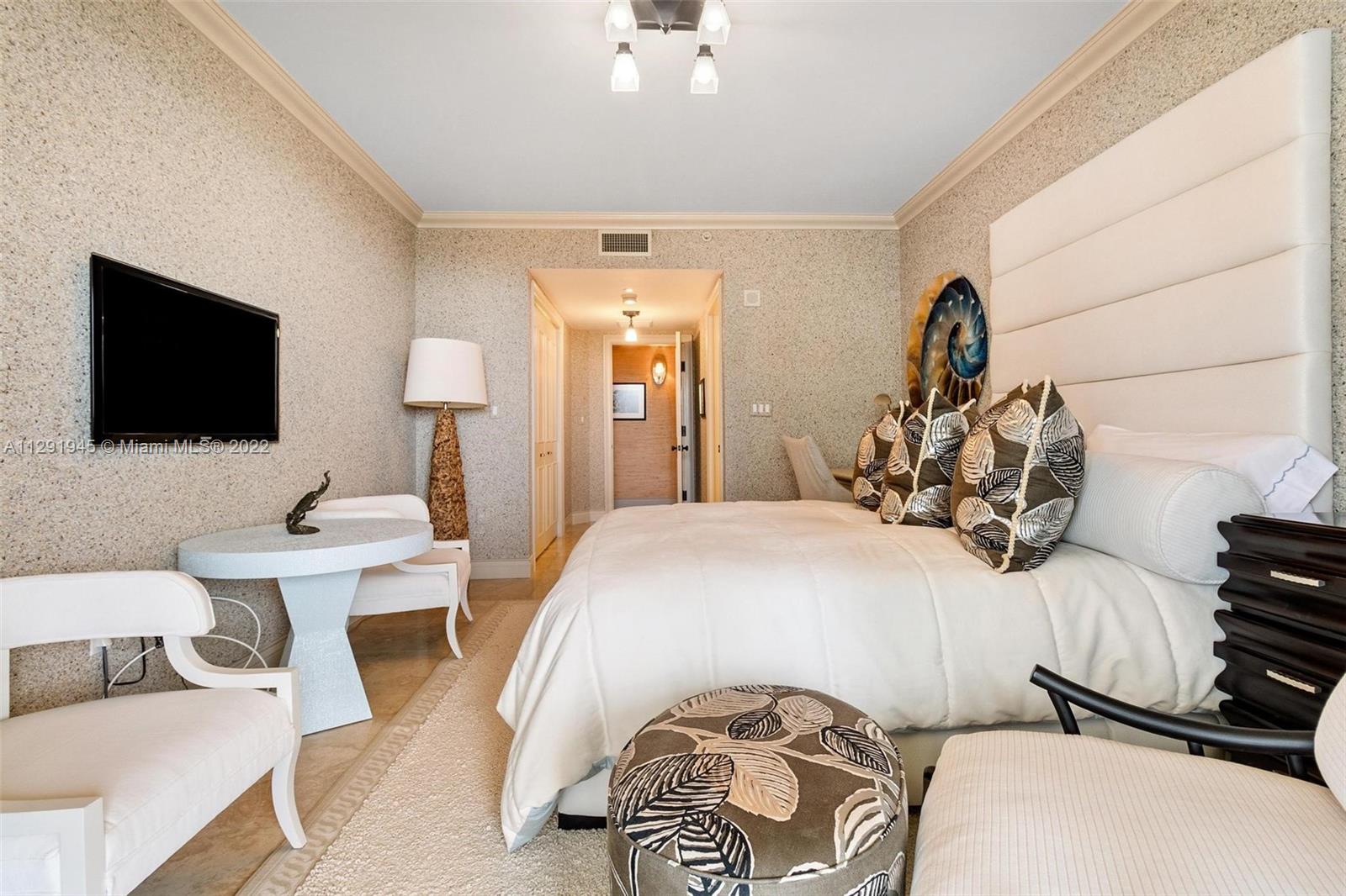 GRAND BAY TOWER CONDO - Residential