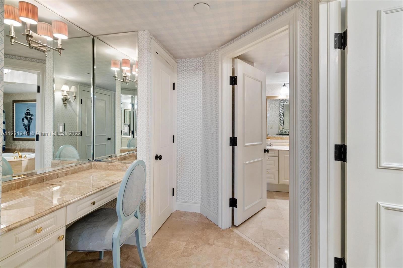 GRAND BAY TOWER CONDO - Residential