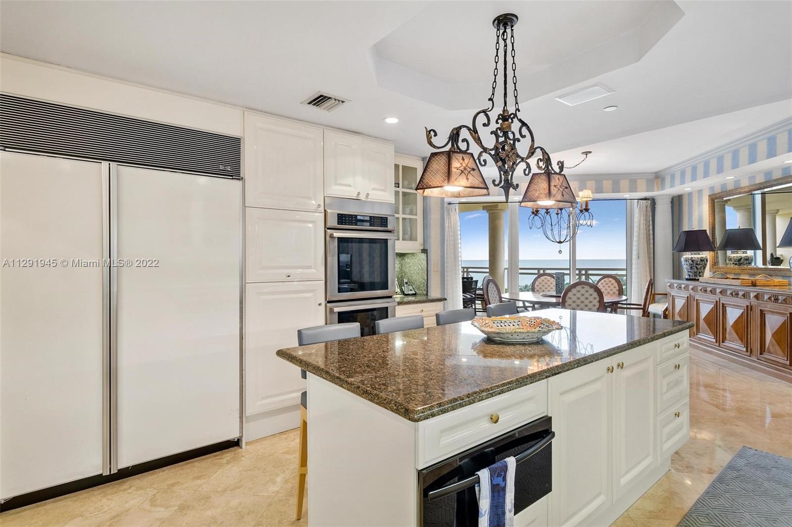 GRAND BAY TOWER CONDO - Residential