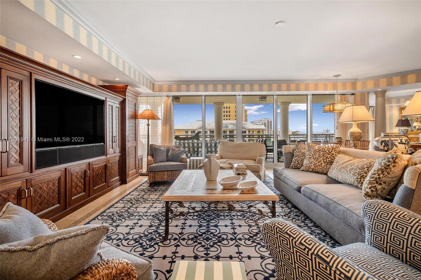 GRAND BAY TOWER CONDO - Residential