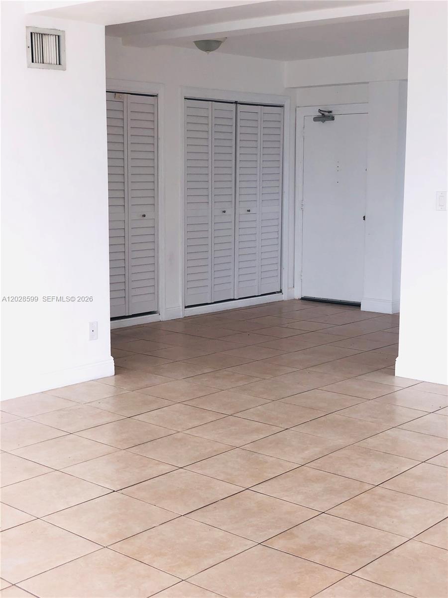 1430 Brickell Bay Dr PH-5