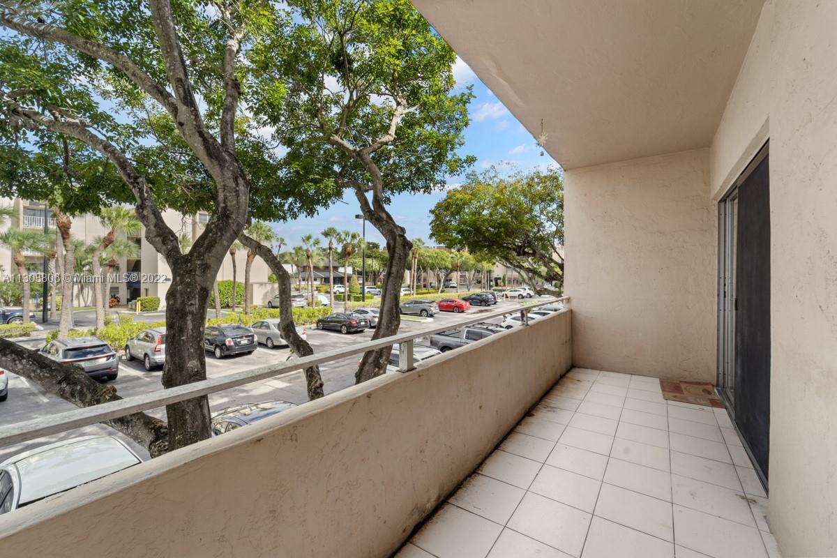 KINGS CREEK SO CONDO - Residential Lease