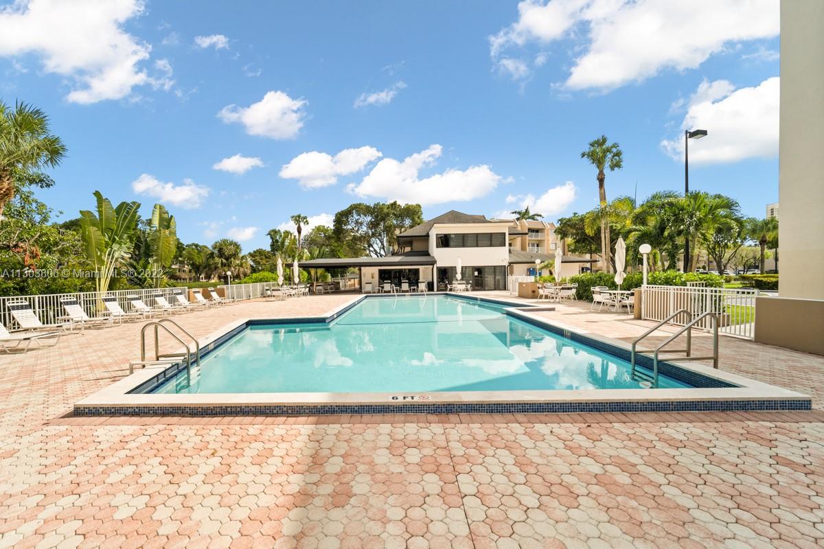 KINGS CREEK SO CONDO - Residential Lease