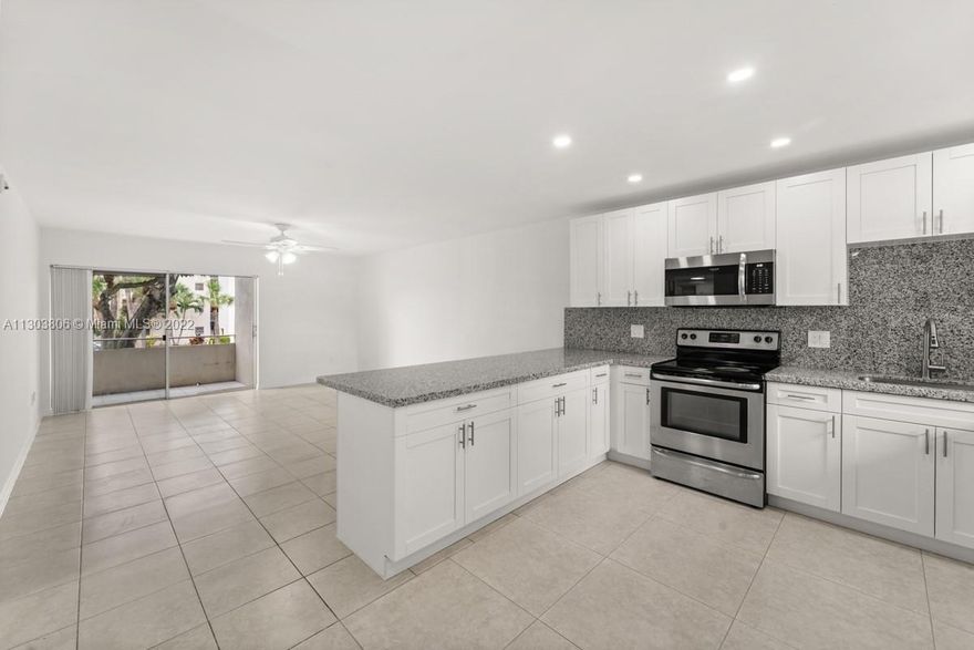 Spacious 2 Bedroom Condo at the centrally located Kings Creek South Community. Kitchen / Bathroom are both Brand New, be the first to use! Updated Appliances, Air/HVAC system changed in 2022, Community Features tons of amenities and just down the street from the 826 Expressway, Dadeland Mall, Sunset Place, Baptist Hospital and More... Unit is vacant and ready to go. Schedule your showing today