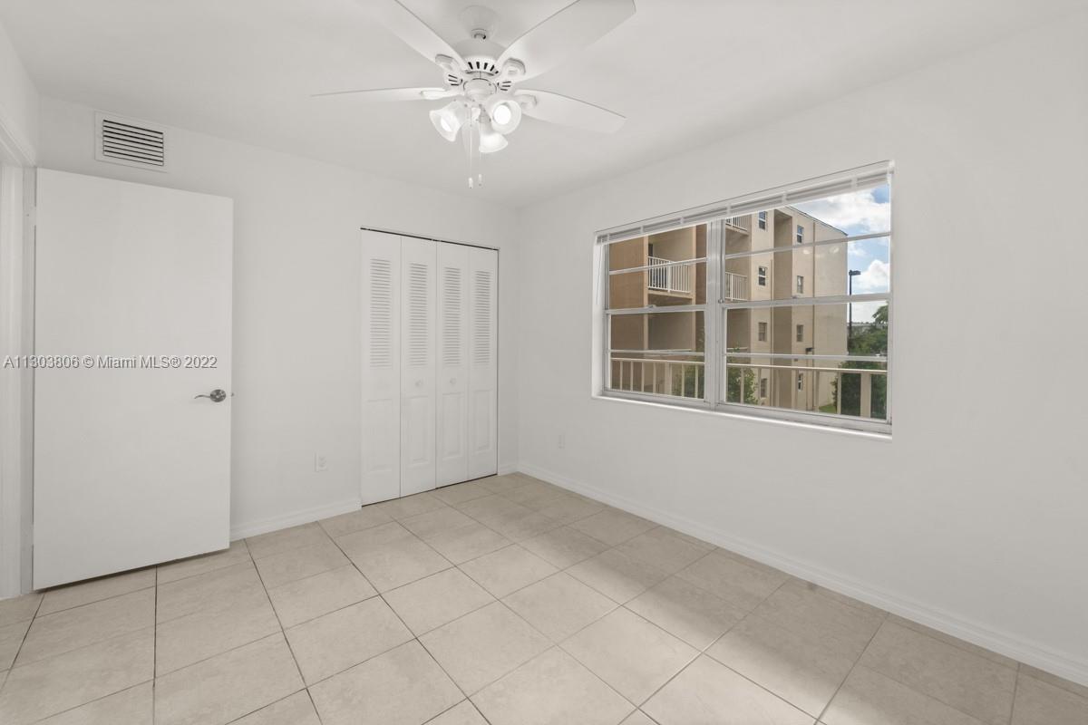 KINGS CREEK SO CONDO - Residential Lease