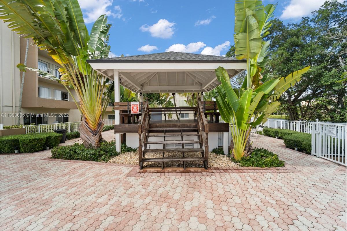 KINGS CREEK SO CONDO - Residential Lease