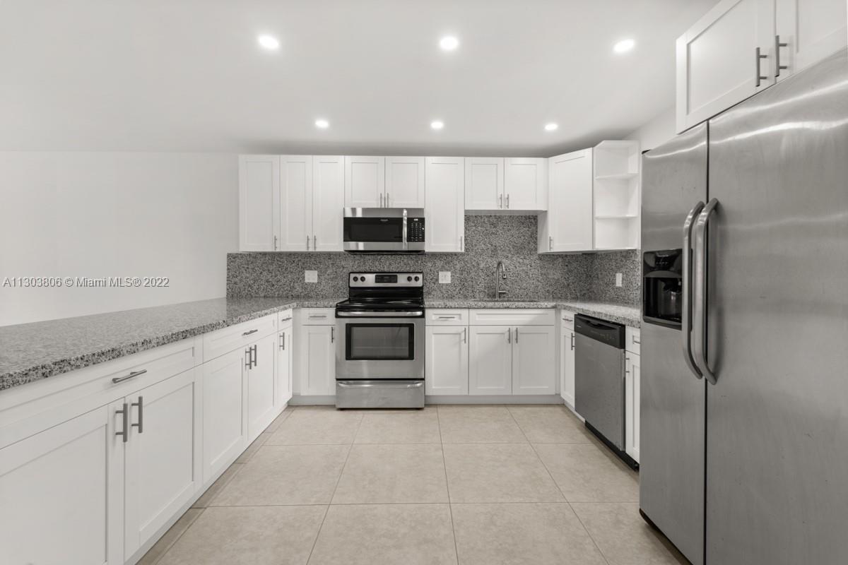 KINGS CREEK SO CONDO - Residential Lease