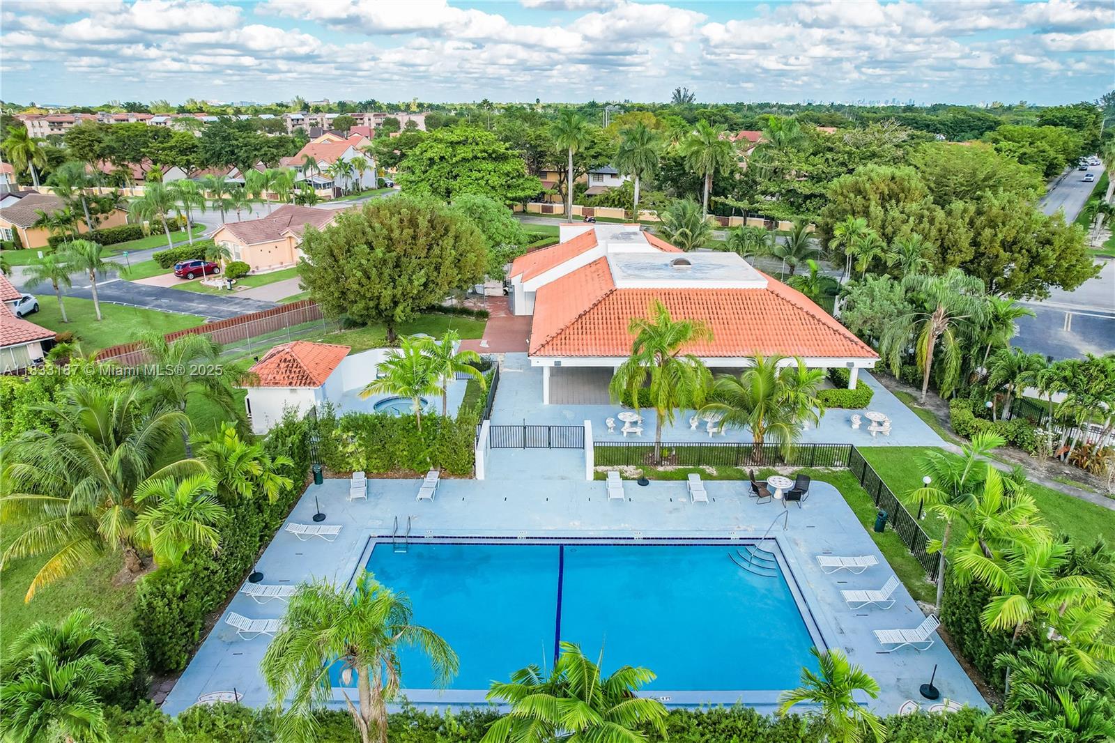 SUNSET HARBOUR SEC IV - Residential