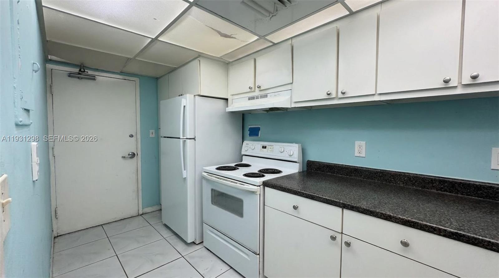 MIRADOR 1000 CONDO - Residential