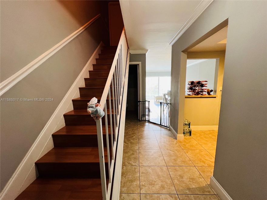 Welcome to your new sanctuary at The Beach Club at Fontainebleau Blvd! This inviting split-level apartment features 1 bedroom, 1.5 bathrooms, and a soon-to-be renovated kitchen boasting sleek, modern appliances. The two balconies offer a perfect retreat to soak in the sunshine and fresh air. With brand new A/C installed, comfort is guaranteed throughout the seasons. Inside, the convenience of an in-unit washer and dryer adds ease to your daily routine, while the laundry situated on the second floor ensures efficiency. Ideally located near malls, highways, schools, and parks, this residence offers both convenience and tranquility. Don't let this opportunity slip away - seize the chance to make this wonderful apartment your new home. Schedule a viewing today and step into your future oasis!