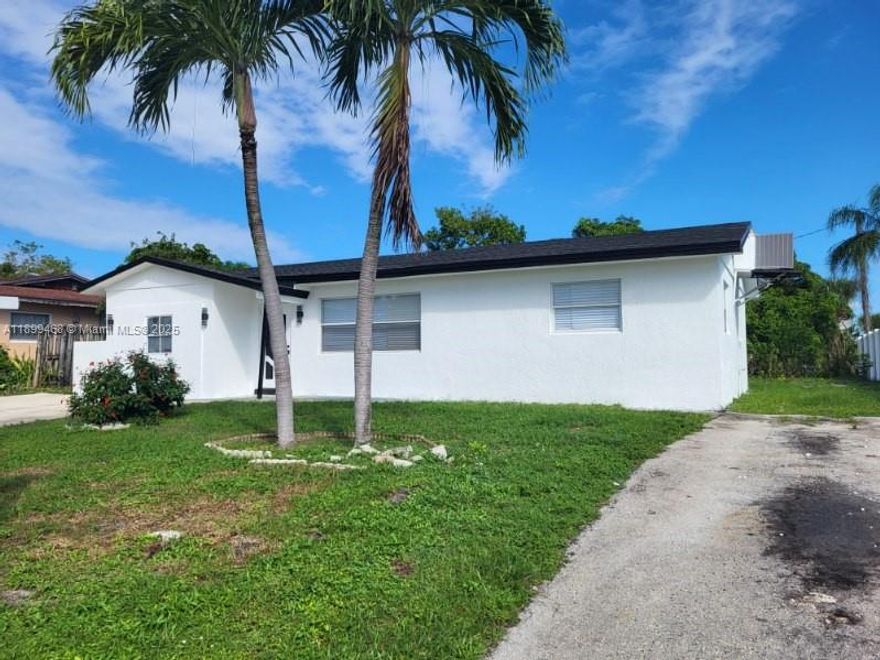 Completely remolded. New kitchen, bathrooms, roof, floors, electric, paint. The subject has been completely remodeled. Kitchen has quartz counter tops. Owner motivated.  SOLD IN AS CONDITION.