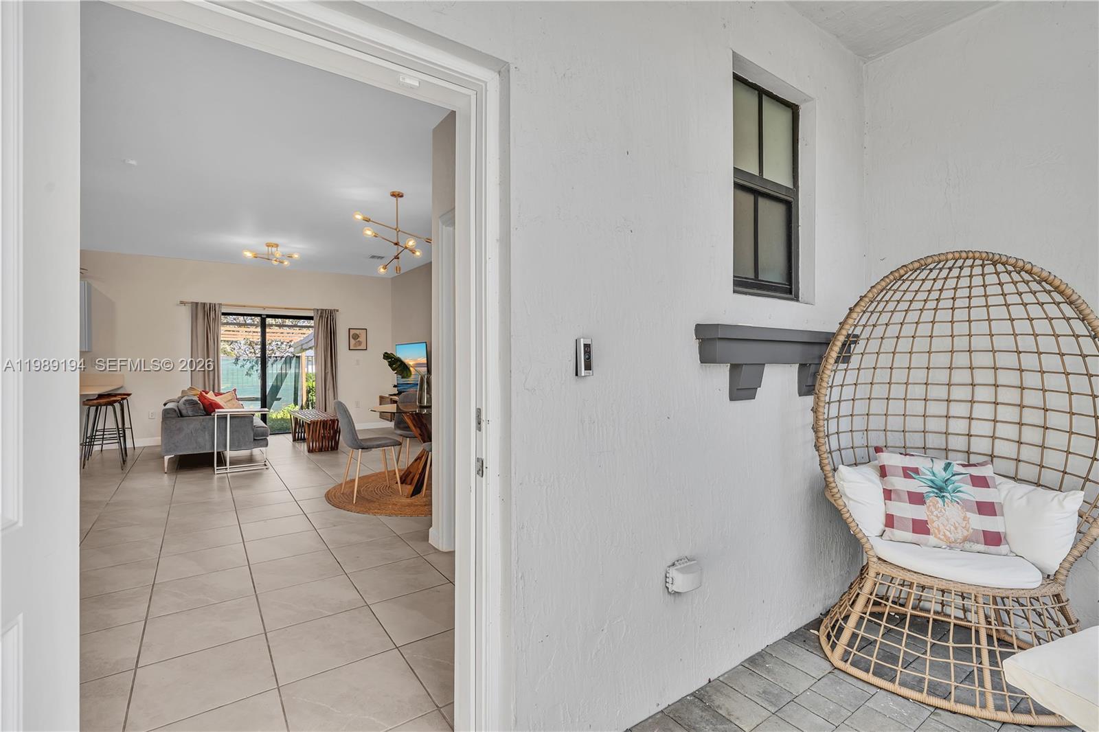 VISTA LAGO - Residential Lease