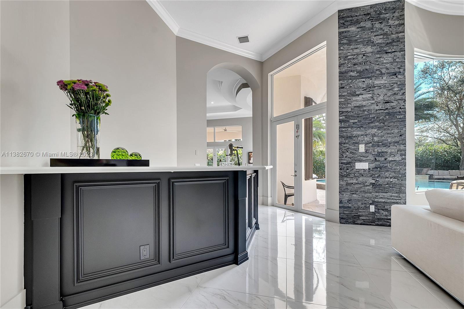 VISTA DEL LAGO - Residential