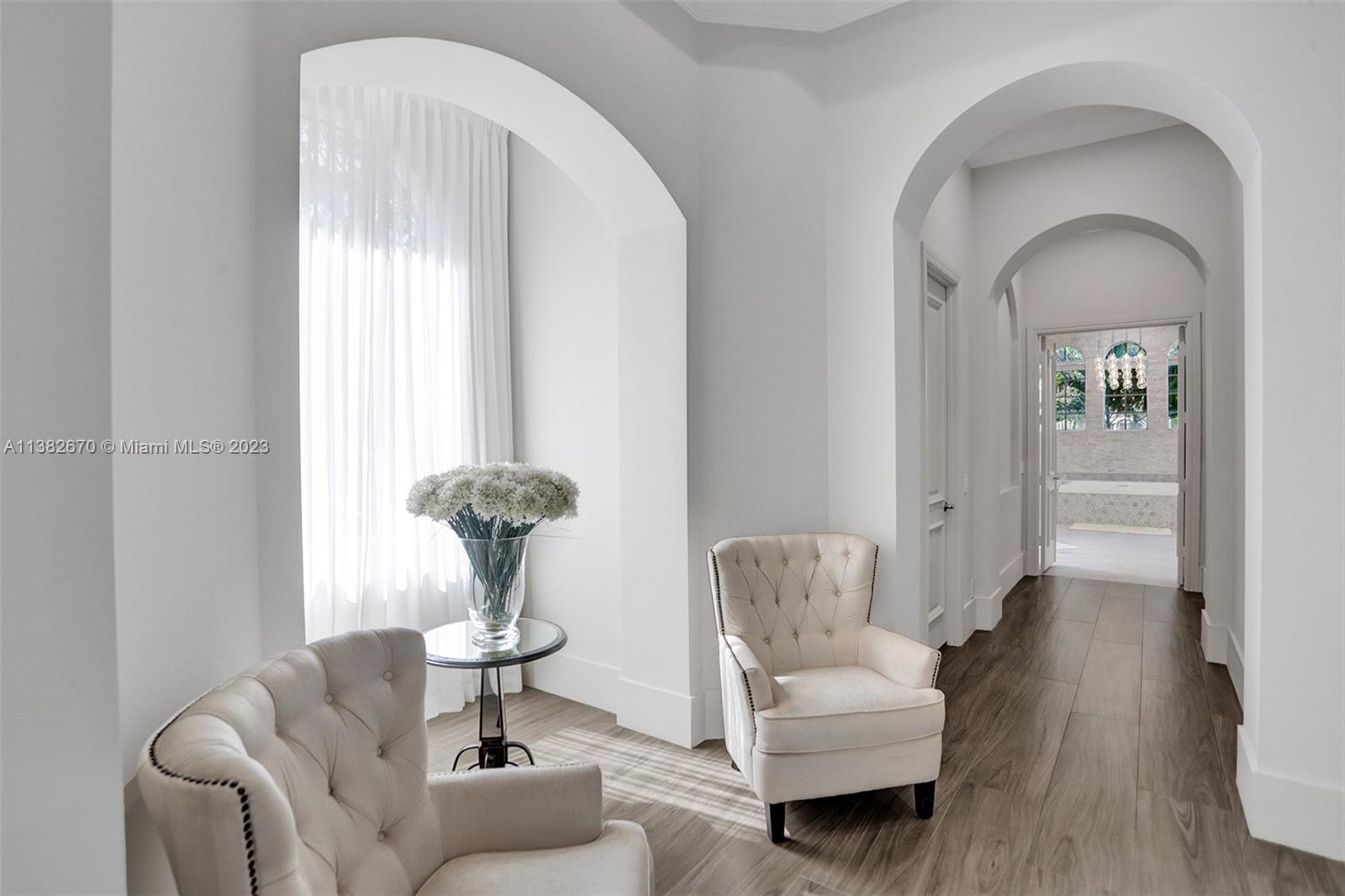 VISTA DEL LAGO - Residential