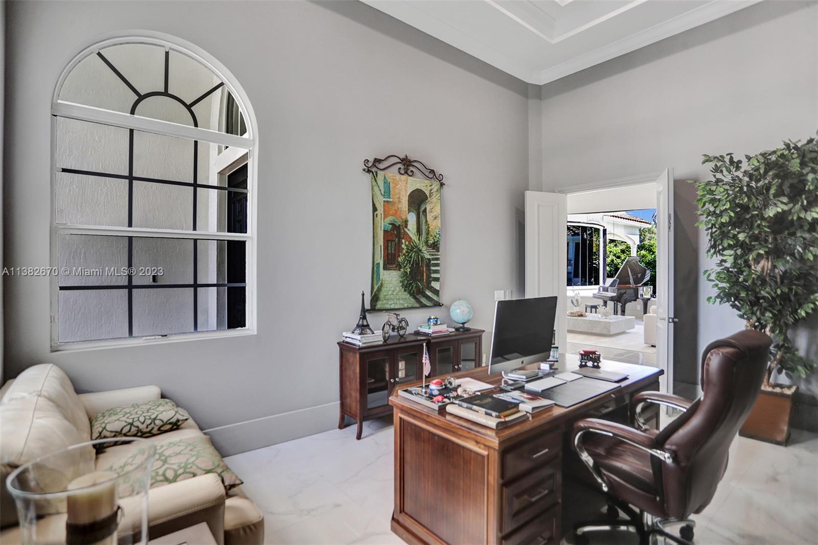 VISTA DEL LAGO - Residential