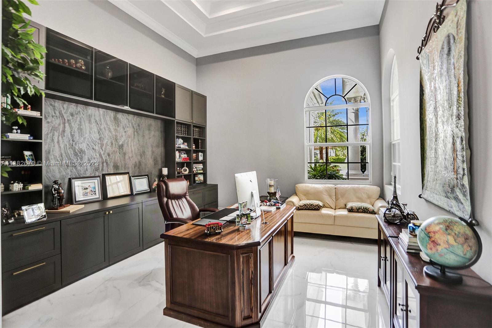 VISTA DEL LAGO - Residential