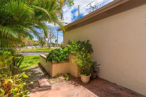 Tiny photo for 2950 NW 106th Ave, Sunrise, FL 33322 (MLS # A12006439)