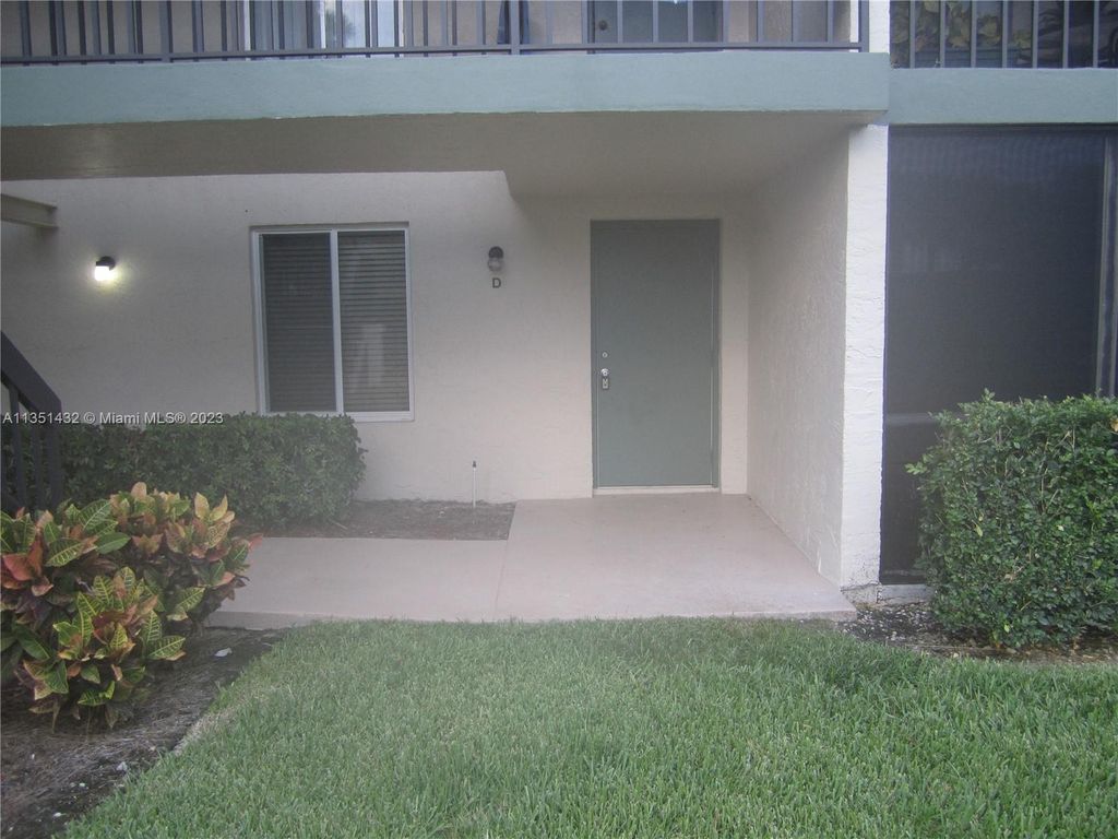 Photo of 6404 Chasewood Dr #D, Jupiter, FL 33458 (MLS # A11351432)