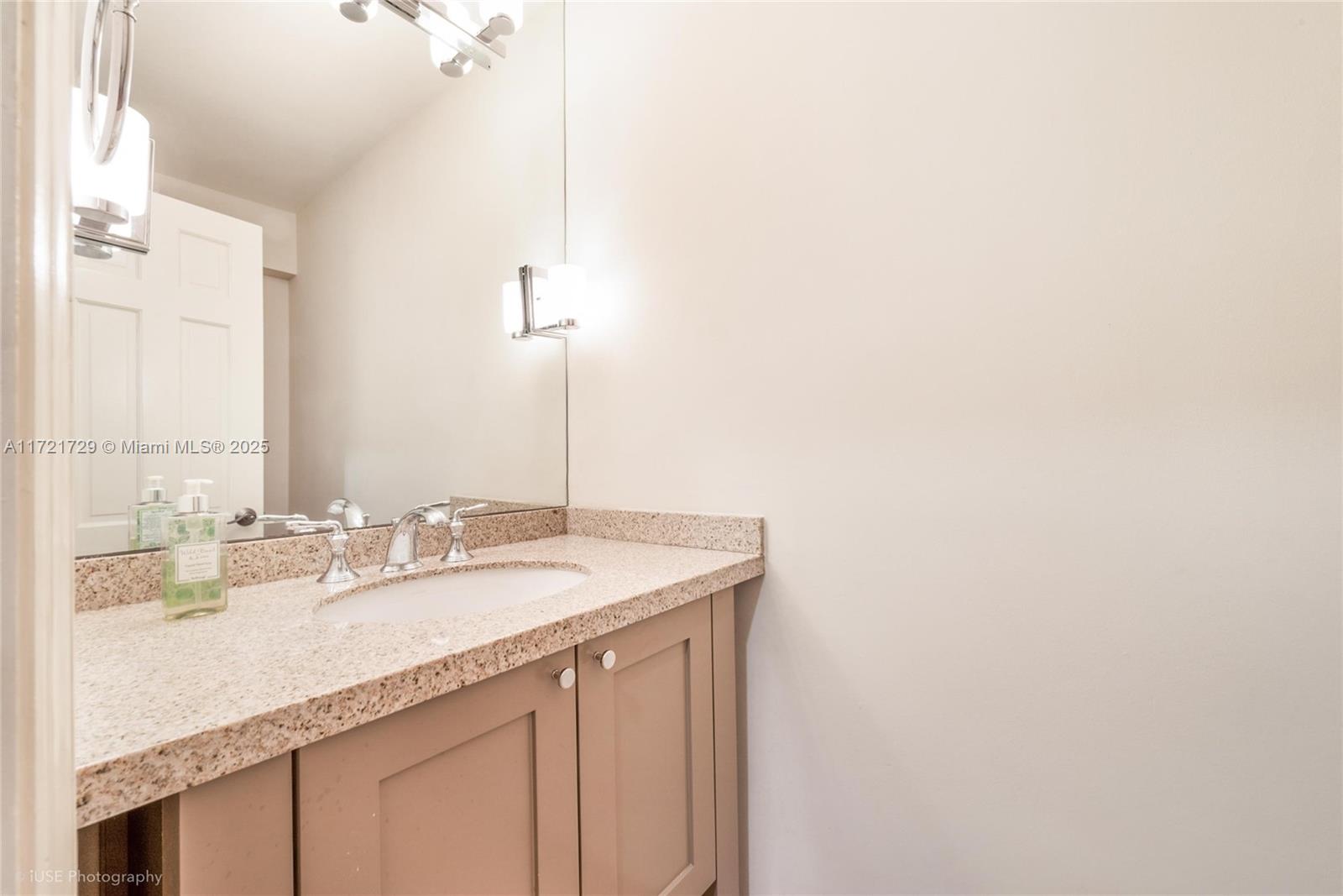 SOUTH BRICK CONDO - Residential