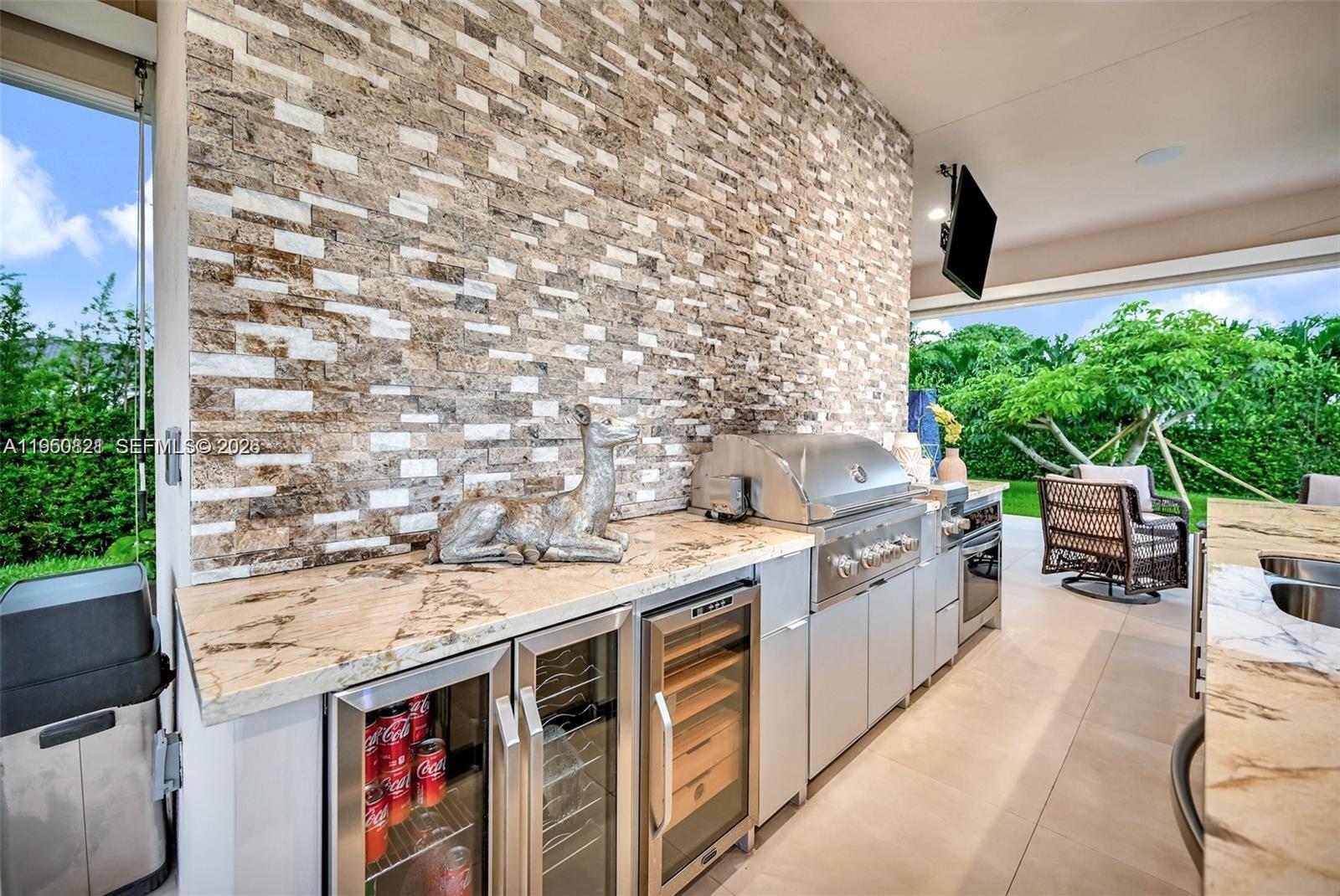 SWEETWATER ESTS SUB - Residential