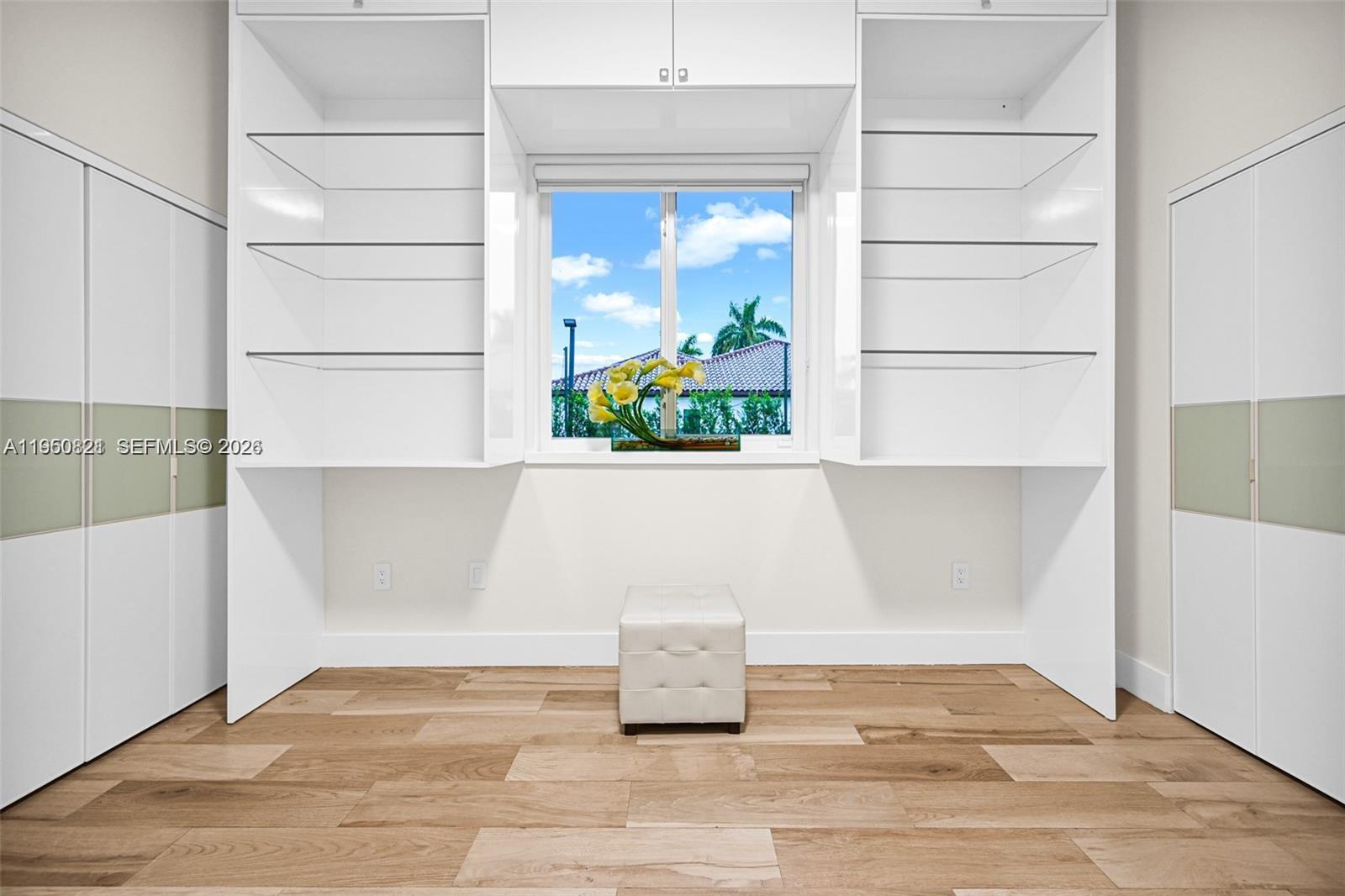 SWEETWATER ESTS SUB - Residential