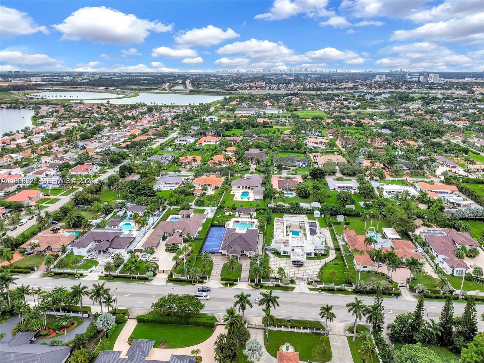 SWEETWATER ESTS SUB - Residential