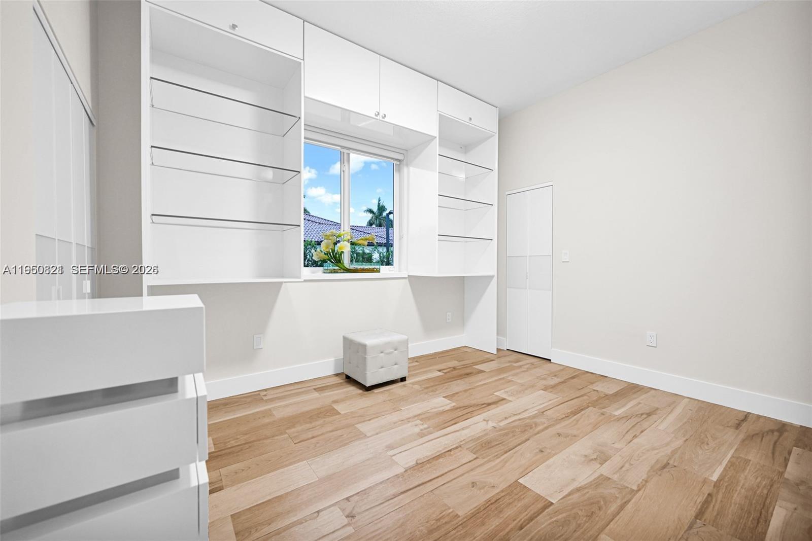 SWEETWATER ESTS SUB - Residential