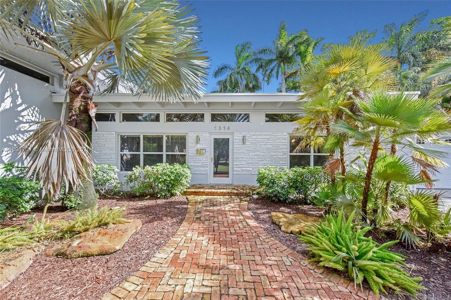 Great opportunity to live in the most desired place in Fort Lauderdale. Ready to move, the house is fully furnished. It offers 3 beds, 3 renovated bathrooms & a large office/den, or use as an extra 4 bedroom, and a spectacular terrace where you can enjoy unforgettable moments with your family. This property offers a green backyard field surrounded by palm trees. NO HOA, near the beach, dining, shopping, highway, FLL Airport & Port. Don't miss the chance to live in this beautiful property with its generous space rarely seen on the market!!