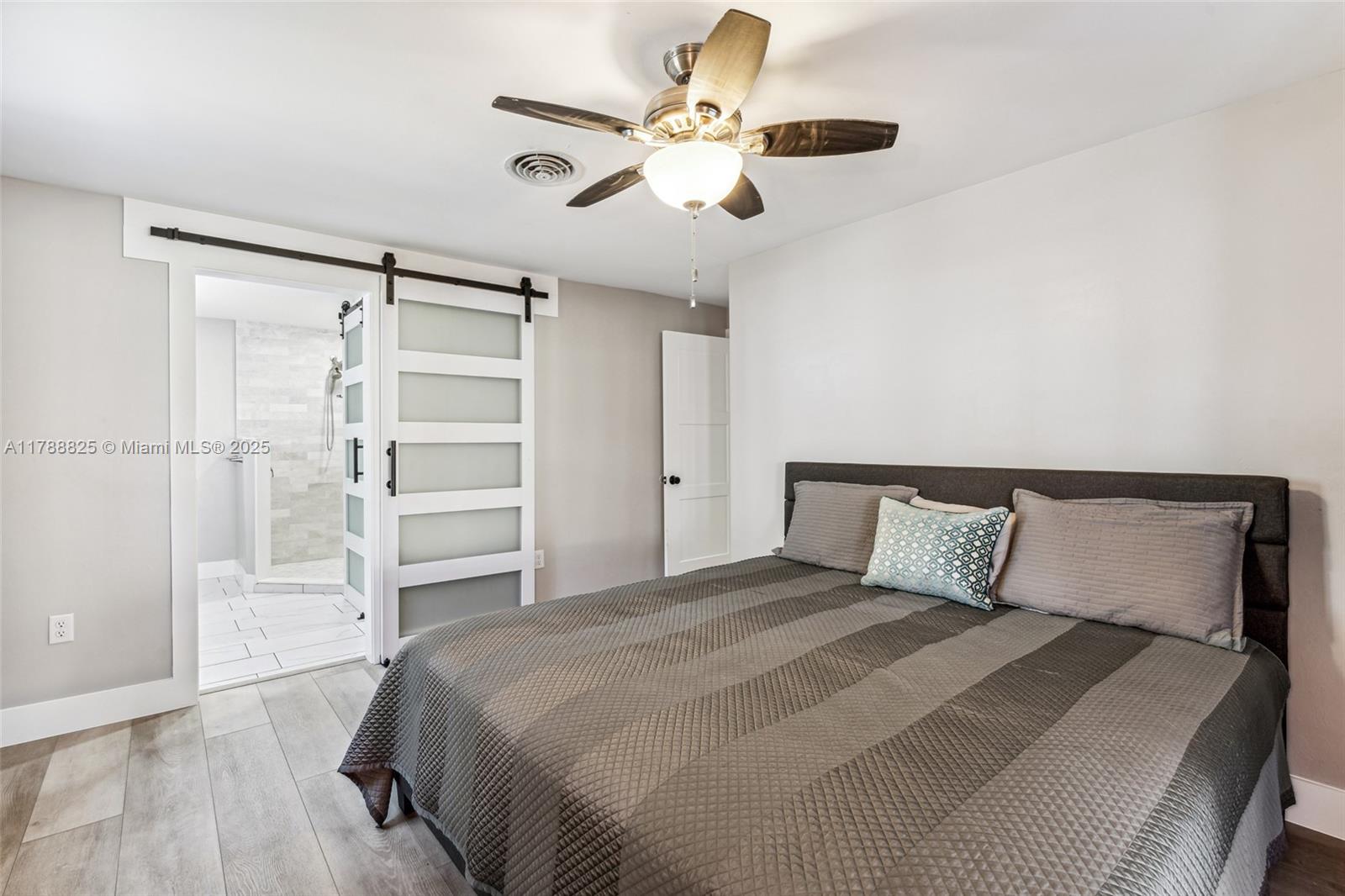 SEMINOLE ESTATES - Residential