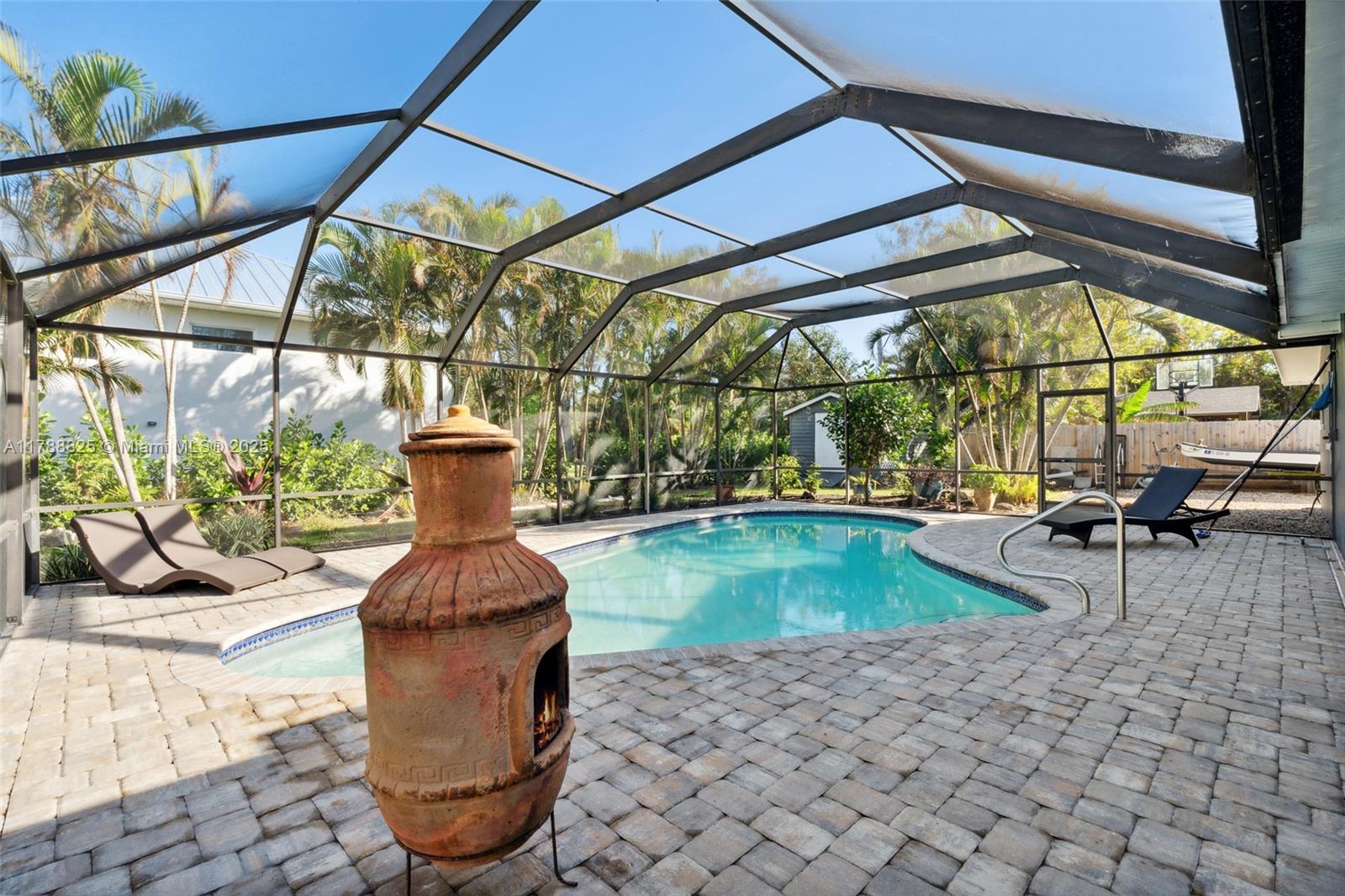 SEMINOLE ESTATES - Residential