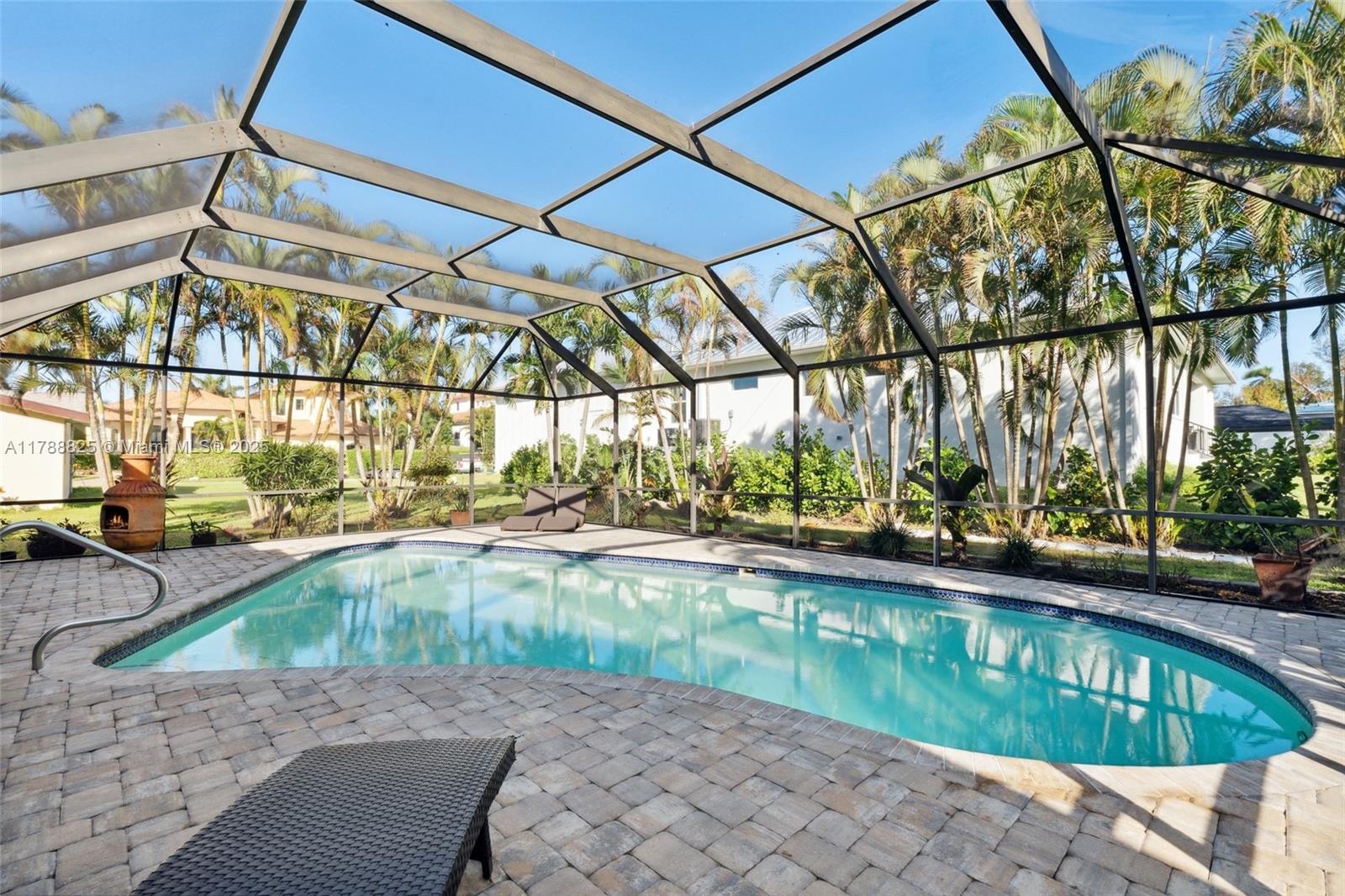 SEMINOLE ESTATES - Residential