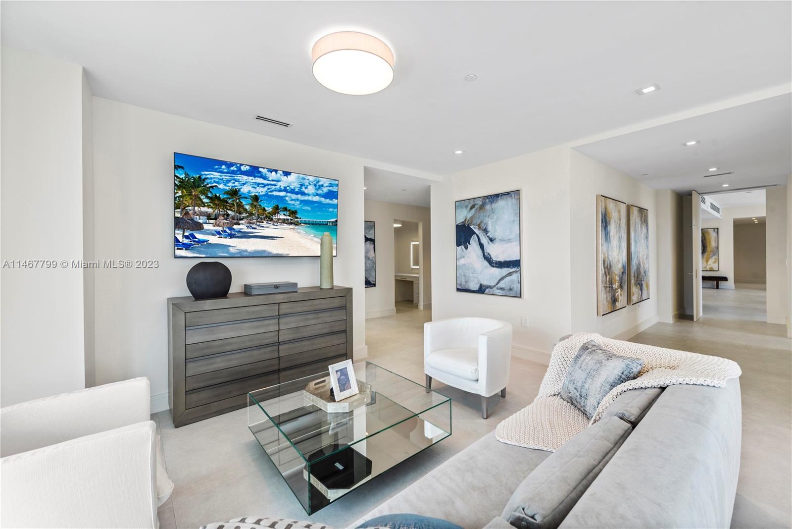 PARQUE TOWERS CONDO - Residential