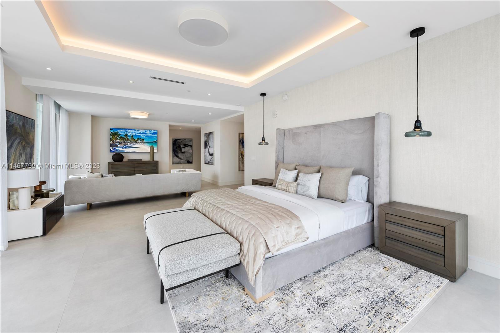 PARQUE TOWERS CONDO - Residential
