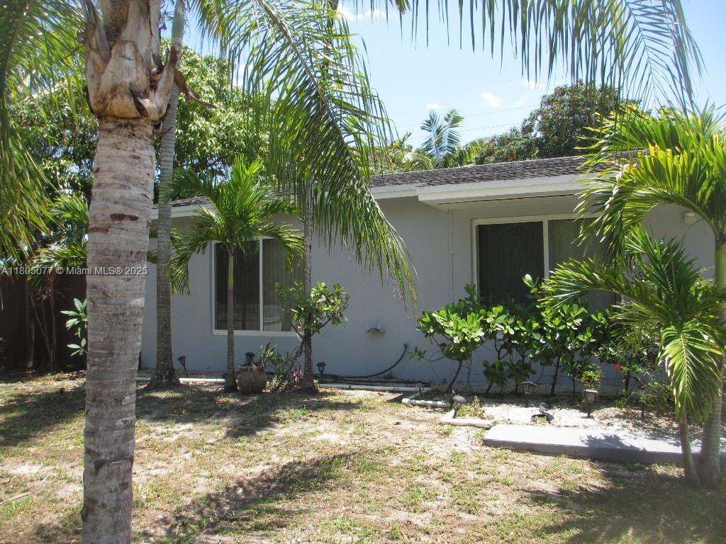 9900 SW 164th Ter