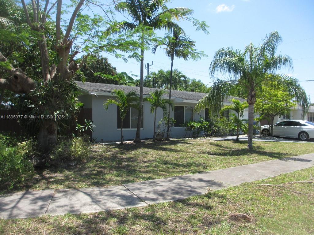 9900 SW 164th Ter