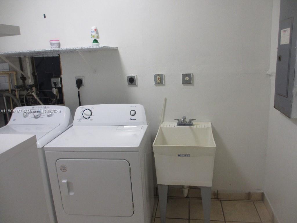 FAIRWAY PARK SEC 3 - Residential