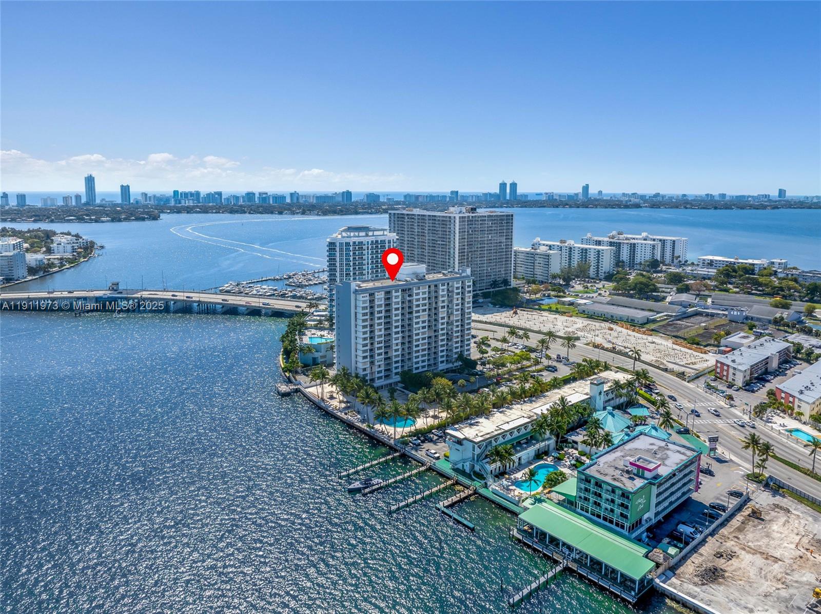 KENNEDY HOUSE CONDO - Residential