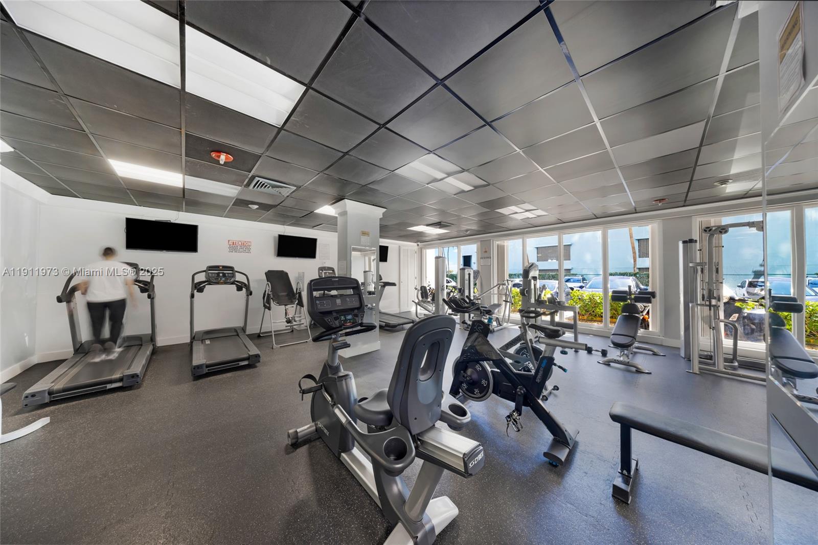 KENNEDY HOUSE CONDO - Residential