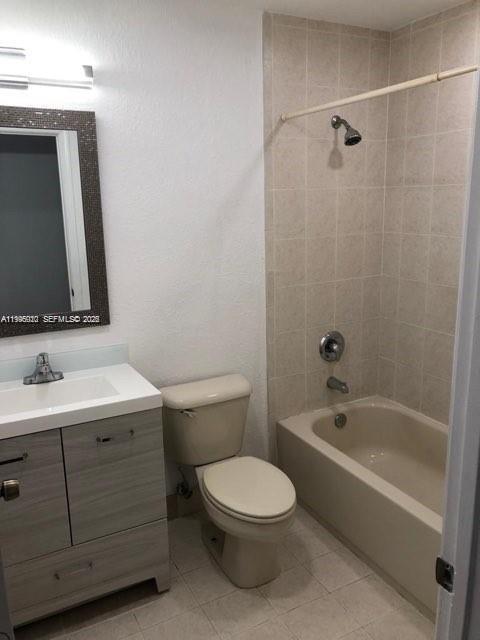 SHOMA TOWNHOMES AT KEYSCO - Residential Lease