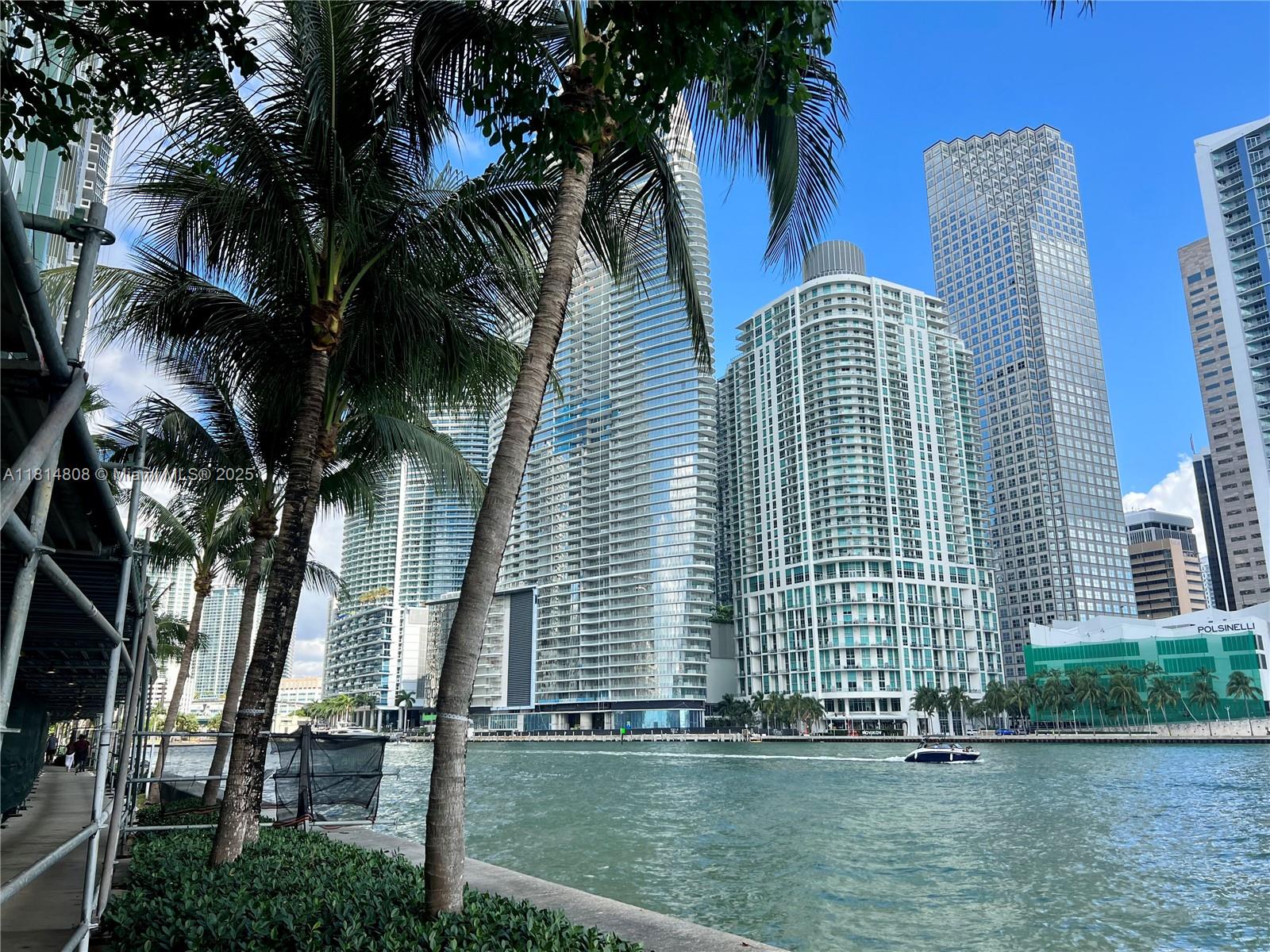 Met 1 - Residential Lease