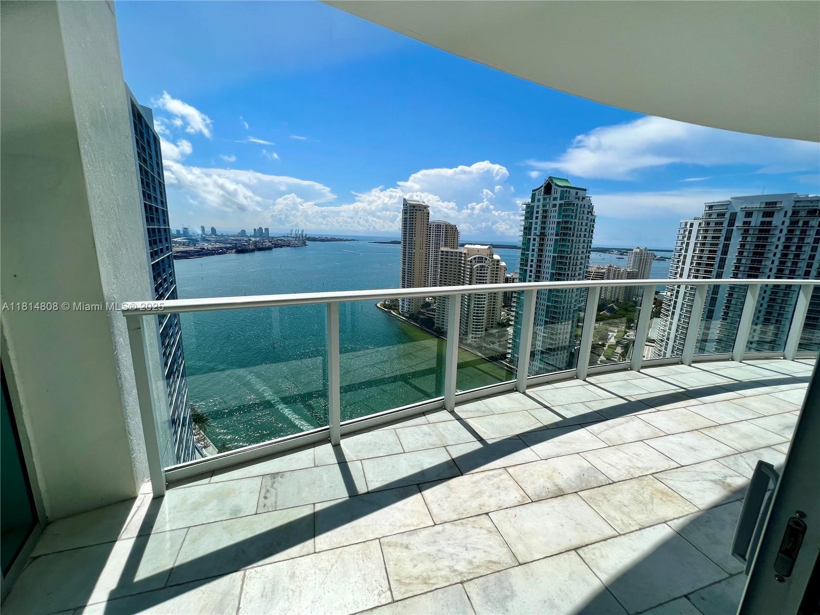 Met 1 - Residential Lease