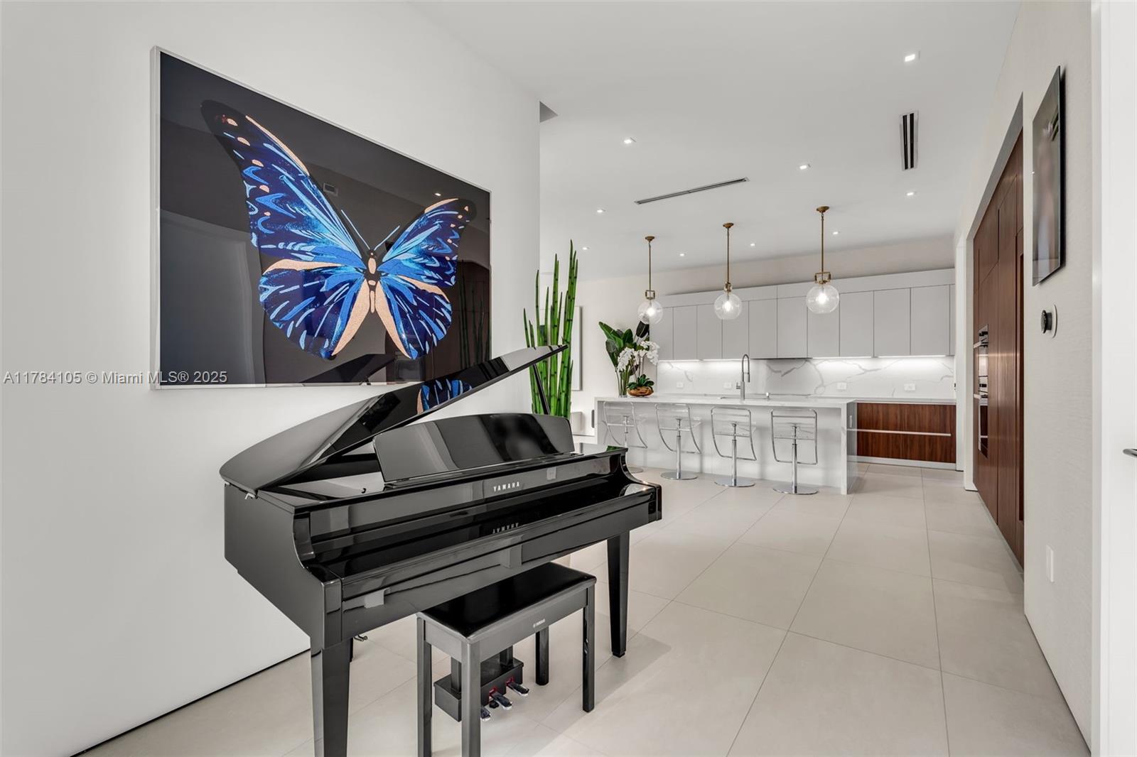 PINE TREE ESTATES - Residential