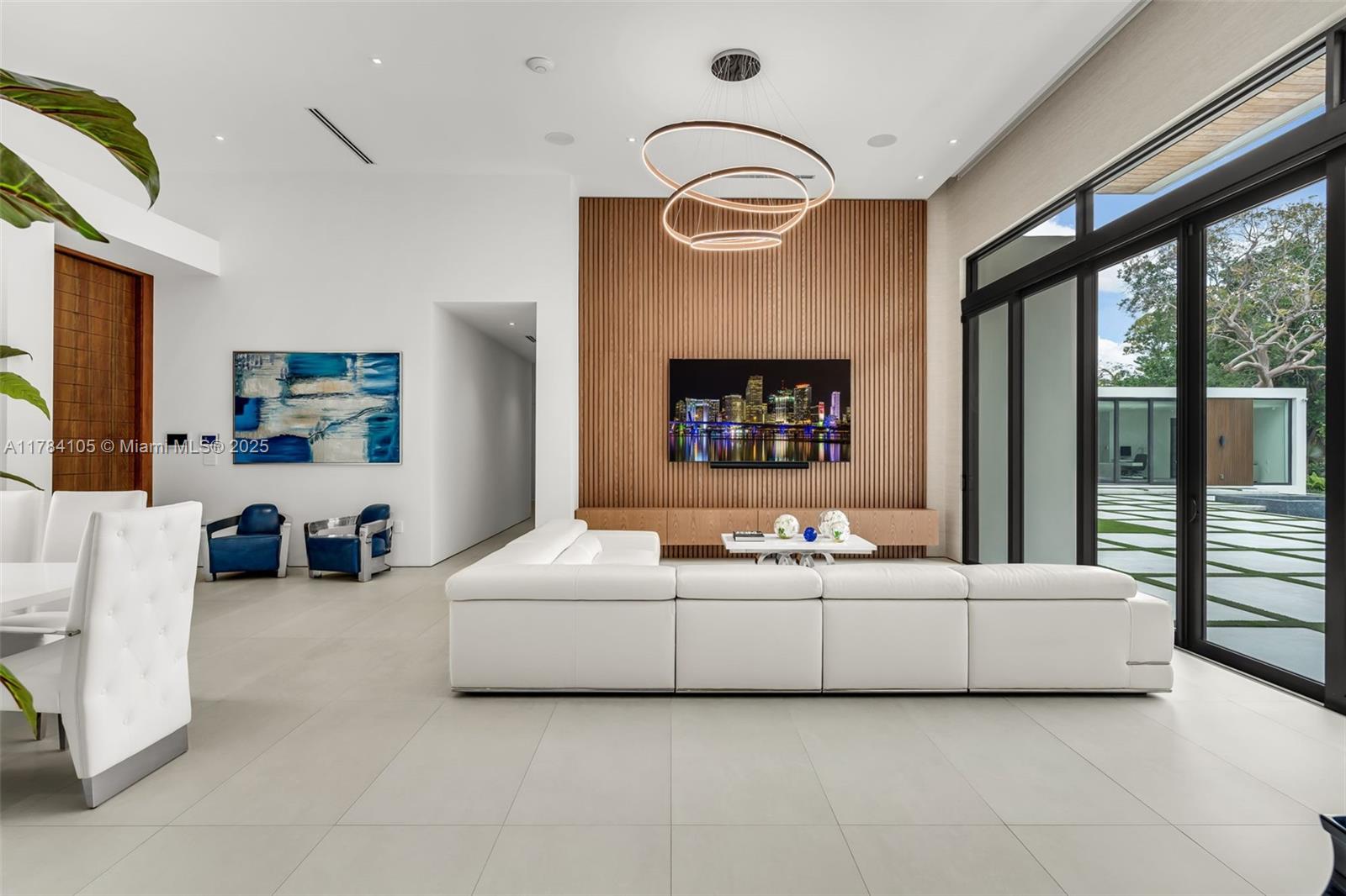 PINE TREE ESTATES - Residential