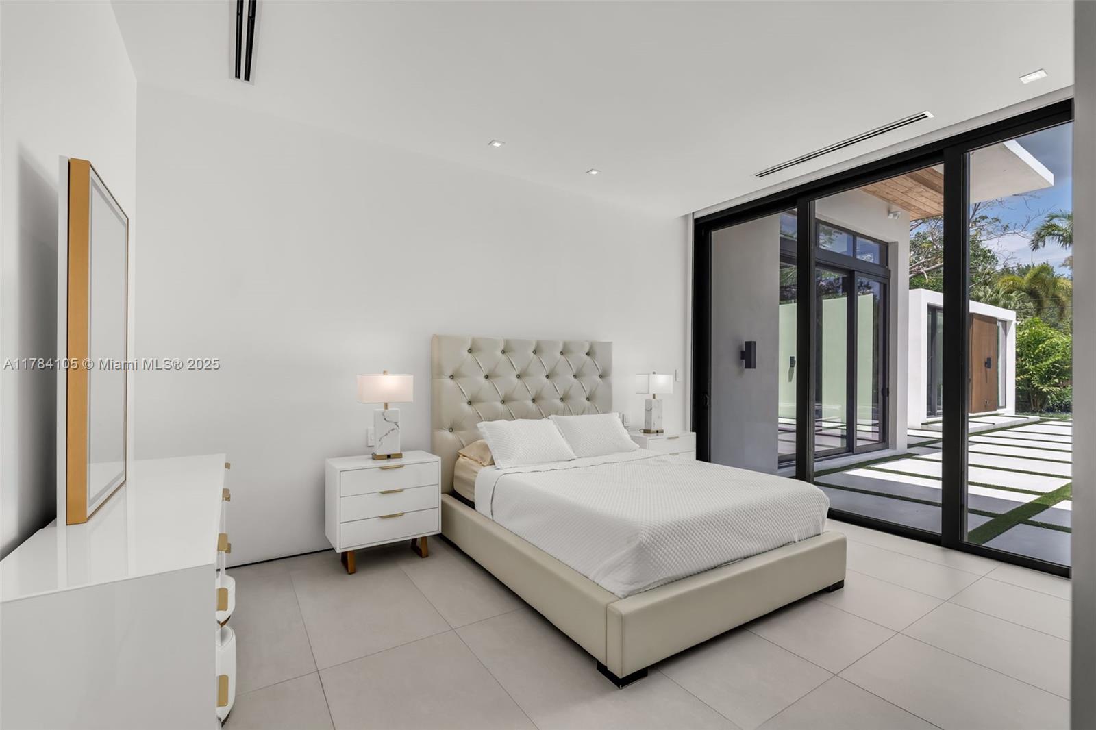 PINE TREE ESTATES - Residential