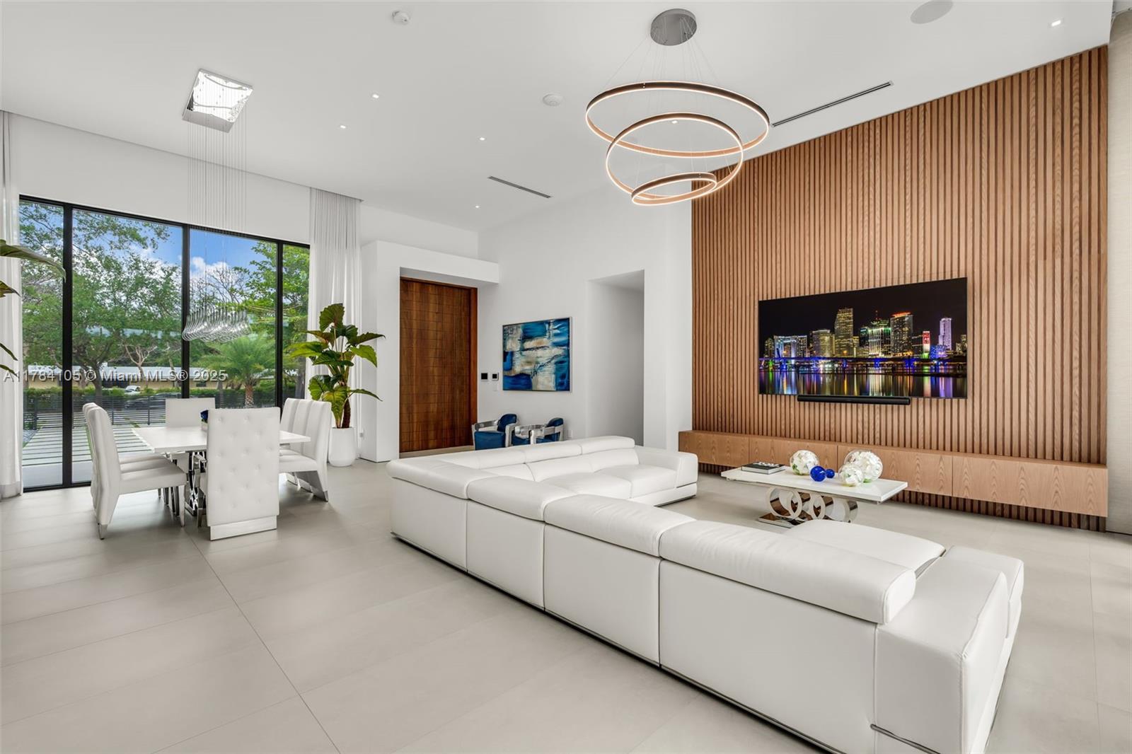 PINE TREE ESTATES - Residential