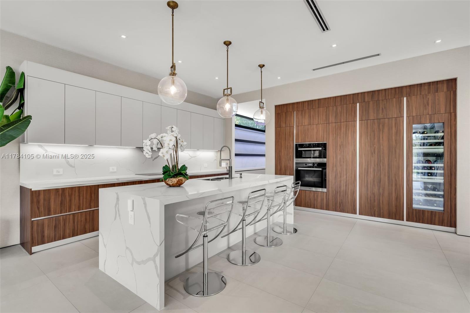 PINE TREE ESTATES - Residential