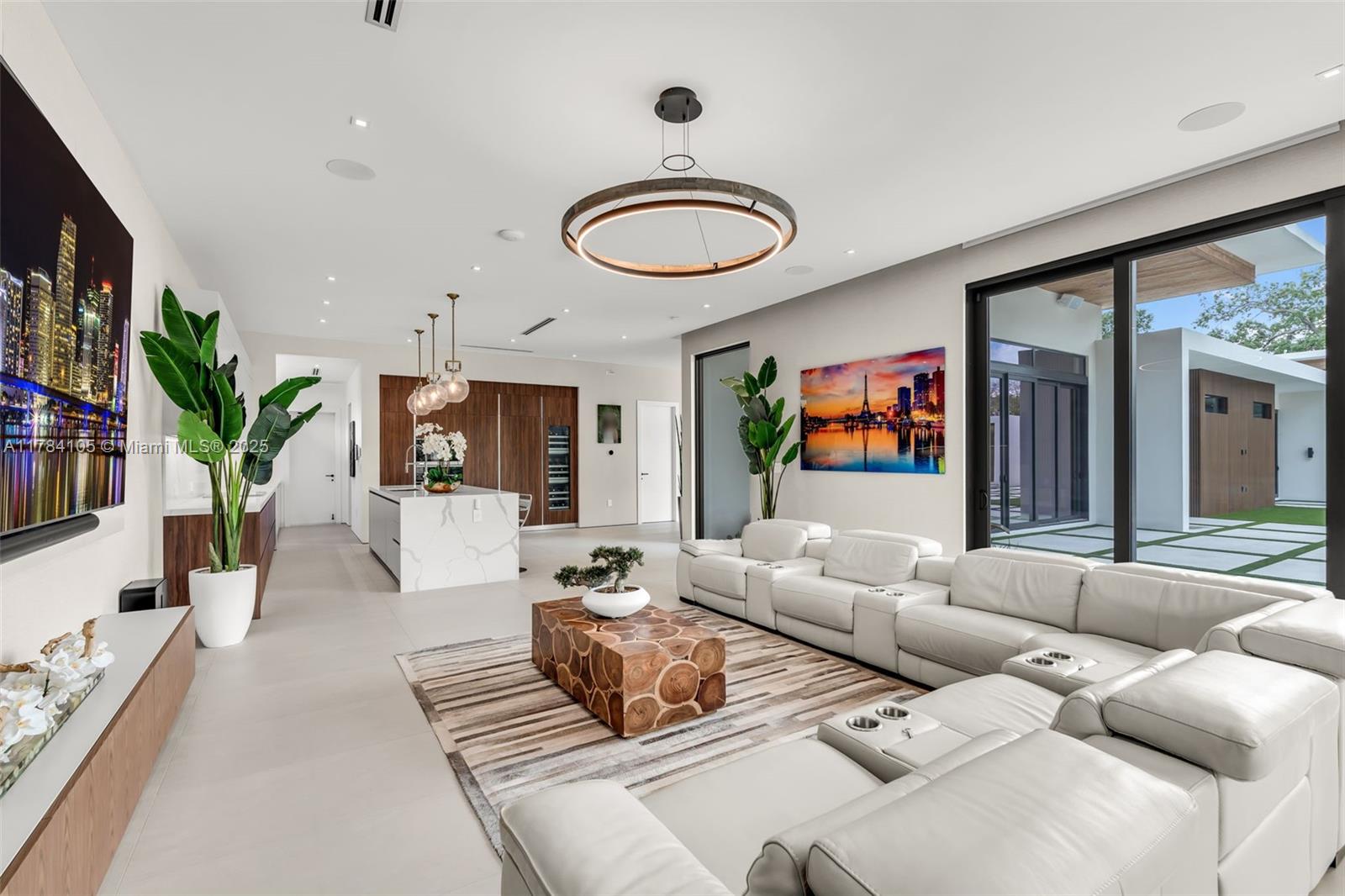 PINE TREE ESTATES - Residential