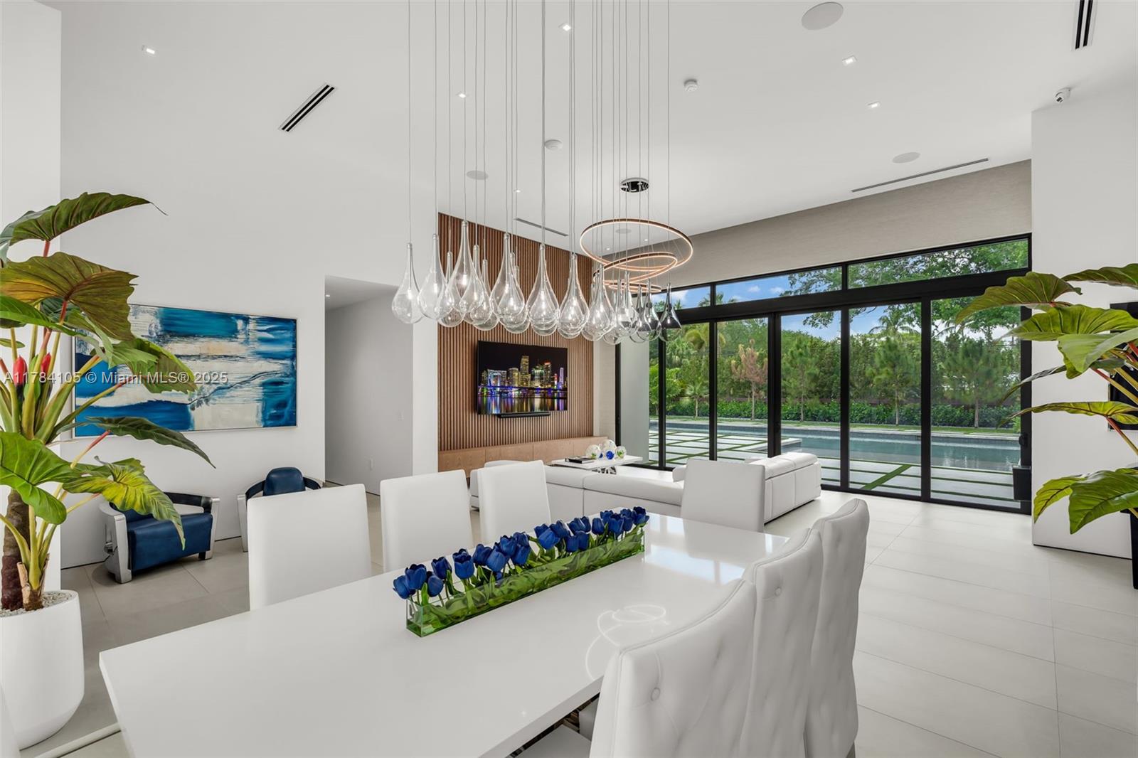 PINE TREE ESTATES - Residential