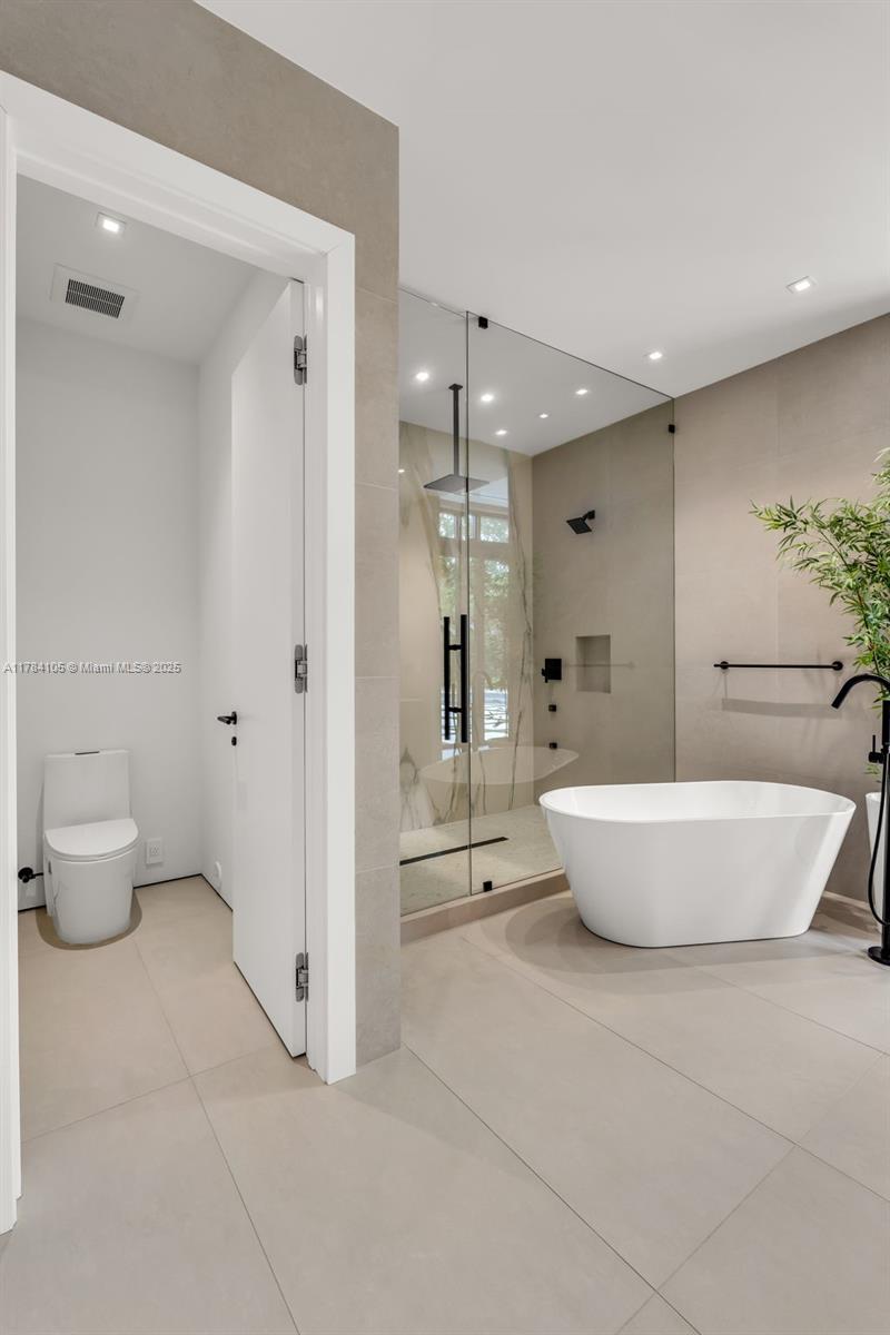 PINE TREE ESTATES - Residential