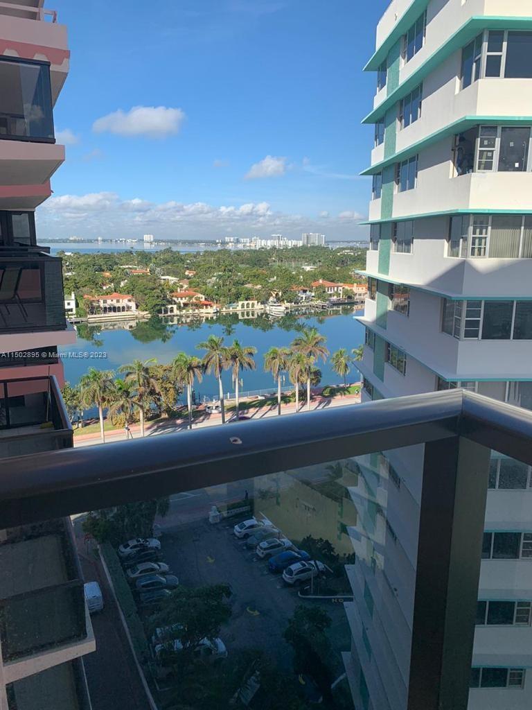 Property for Sale at 5225 Collins Ave 1514, Miami Beach, Miami-Dade County, Florida - Bedrooms: 2 
Bathrooms: 2  - $530,000